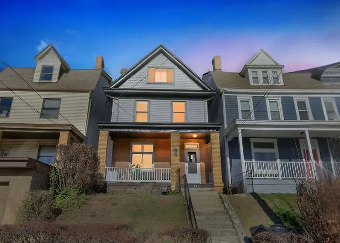 Stylish Mt. Washington With Private Deck And Easy Access To Downtown And Stadiums
