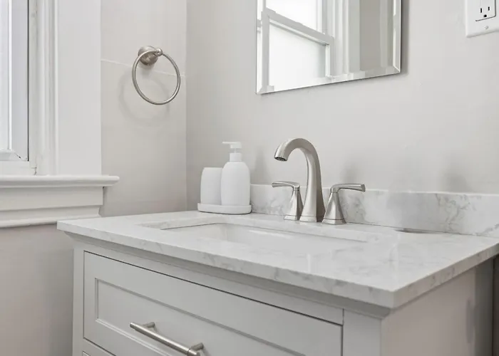 Stylish Mt. Washington With Private Deck And Easy Access To Downtown And Stadiums * Pittsburgh