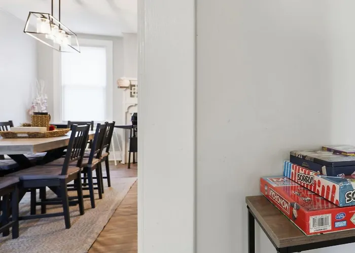 Stylish Mt. Washington With Private Deck And Easy Access To Downtown And Stadiums